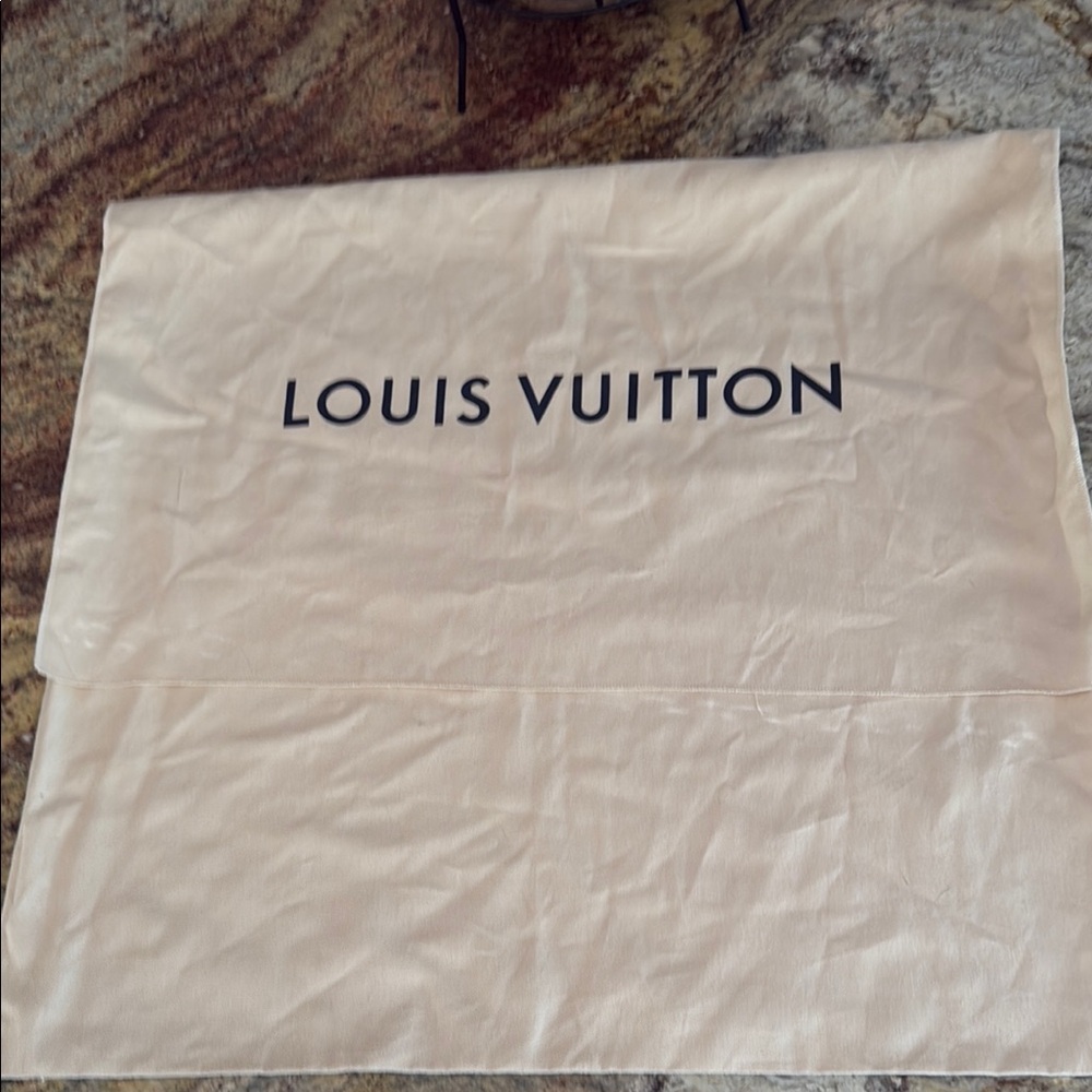 Louis Vuitton Beige Dust Bag